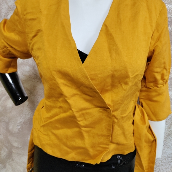 PARIS ATELIER & OTHER STORIES
BELTED WRAP TOP - Picture 8 of 10